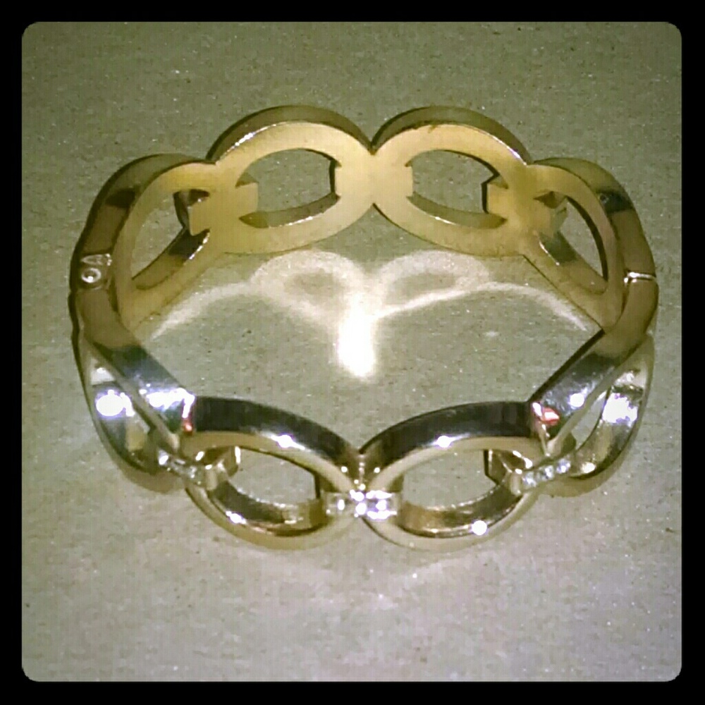 Beautiful rhinestone gold hinge bracelet